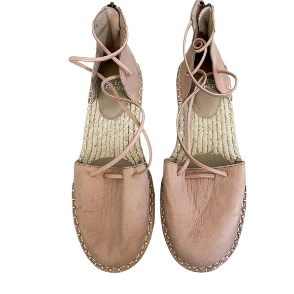 Lace-Up Espadrille Sandal 
Eileen Fisher Size 6 - Picture 4 of 9